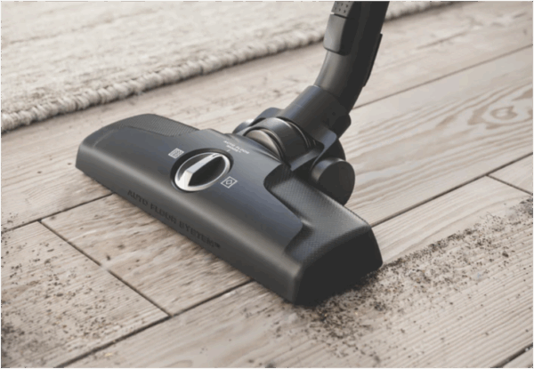 Electrolux clean 600 Bagged Vacuum cleaner EFB61112 - Image 9
