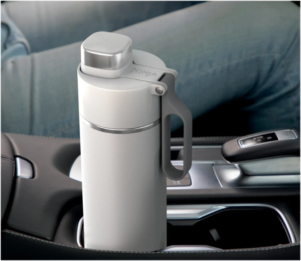 Ninja Thirsti 700ml Travel Bottle cloud white DW2401WH - Image 6