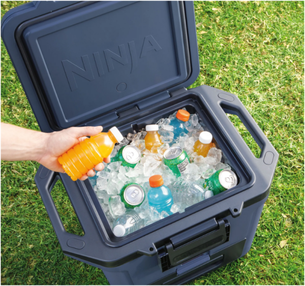 Ninja FrostVault 28L Hard Cooler with Dry Zone Lakeshore Blue - Image 9