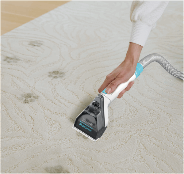Shark CarpetXpert Deep Carpet Cleaner with Built-In StainStriker - Image 4